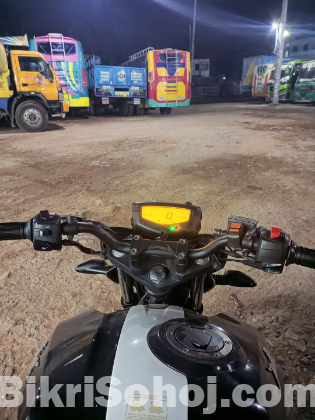 Tvs Apache 4v SD